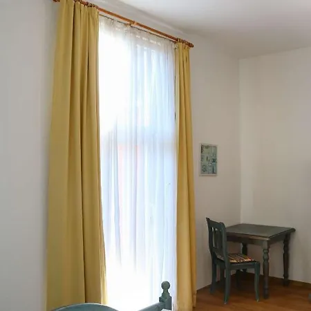 Weisses Roessl Seepferdchen Binz