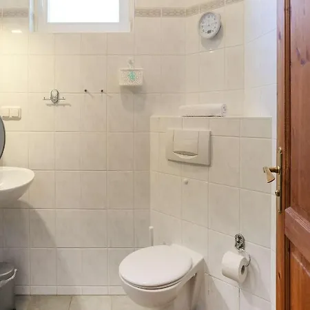 Weisses Roessl Seepferdchen Binz